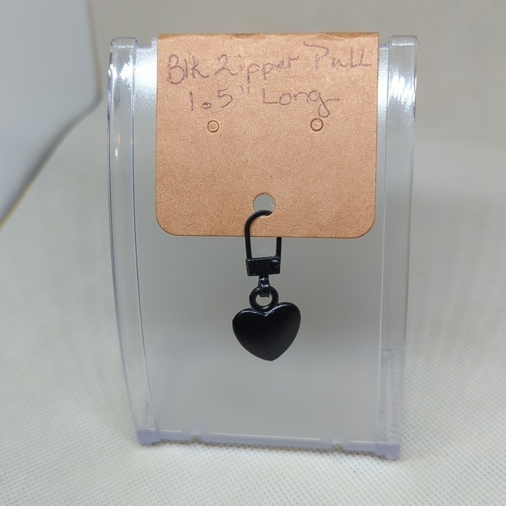 Zipper pull Replacement  Heart color Black New Pick 2 Any Style Or Color